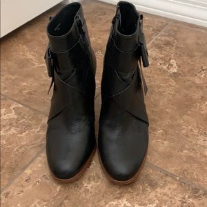 Kate Spade boot